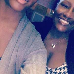 Meet your Posher, Anaya